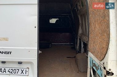 Грузовой фургон Ford Transit 2002 в Киеве
