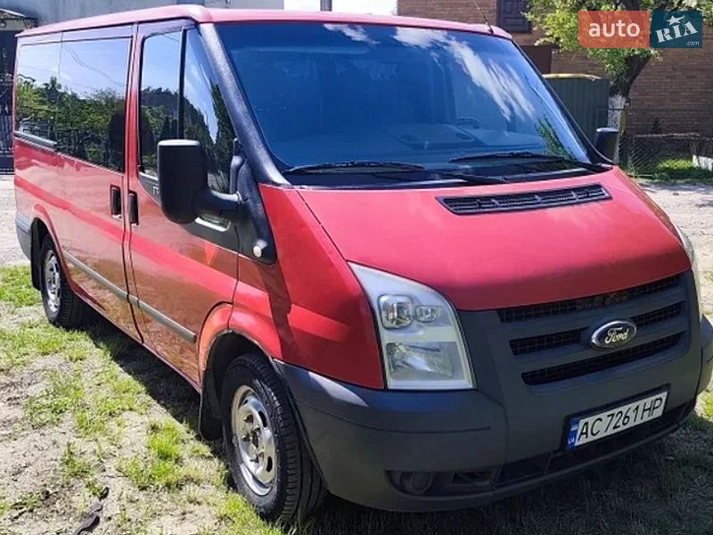 Ford Transit 2011
