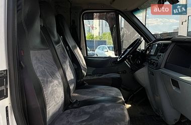 Грузовой фургон Ford Transit 2008 в Киеве