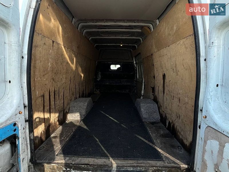 Грузовой фургон Ford Transit 2008 в Киеве