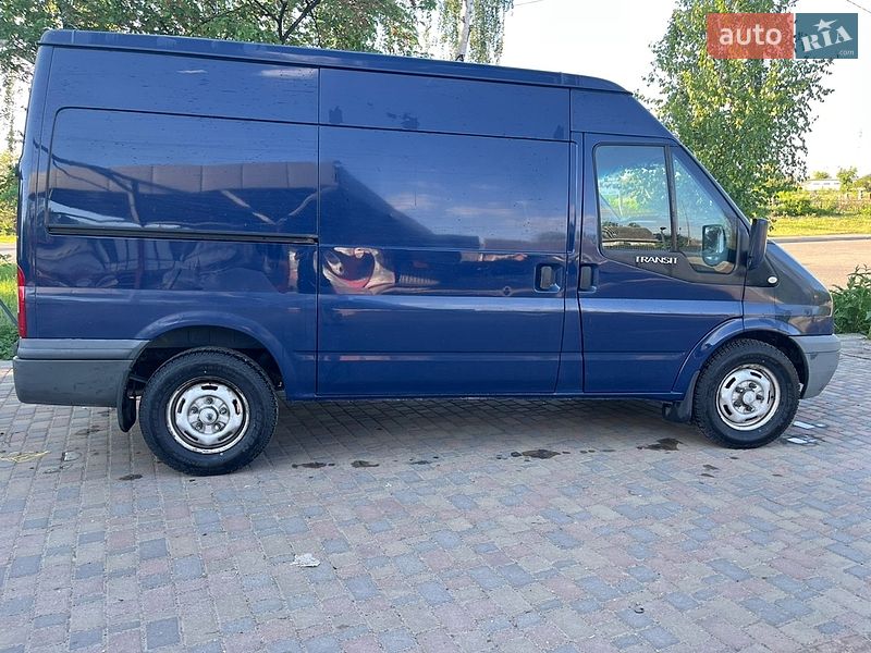 Грузовой фургон Ford Transit 2008 в Смеле