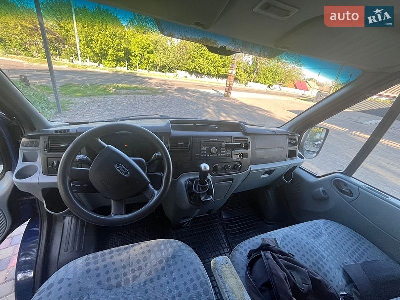 Грузовой фургон Ford Transit 2008 в Смеле