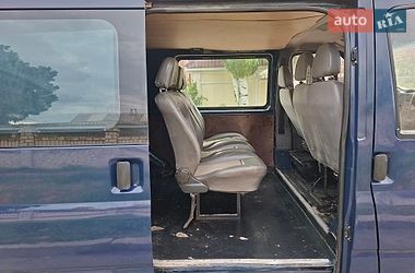Грузопассажирский фургон Ford Transit 2004 в Николаеве