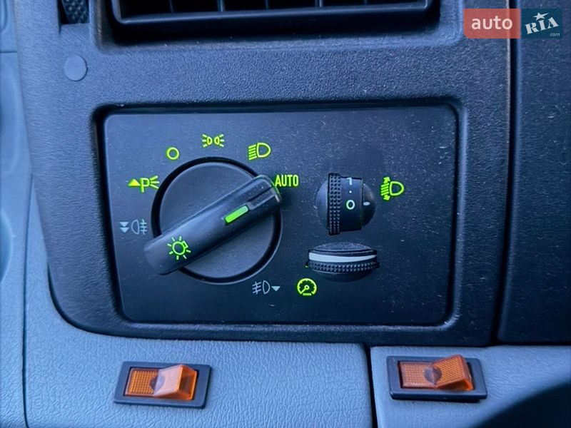 Борт Ford Transit 2012 в Львове