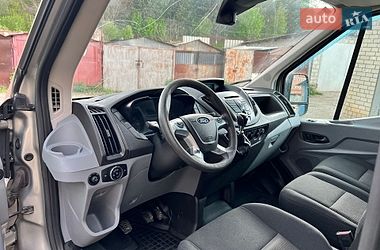 Мікроавтобус вантажний (до 3,5т) Ford Transit 2015 в Харкові