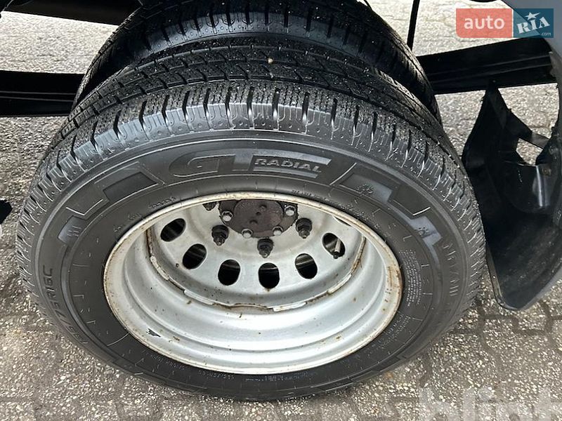 Вантажний фургон Ford Transit 2018 в Луцьку