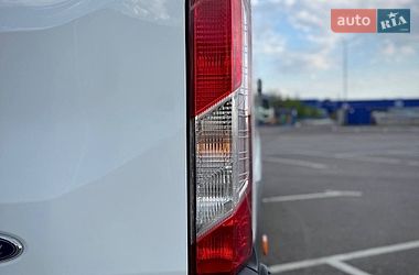 Вантажний фургон Ford Transit 2021 в Києві