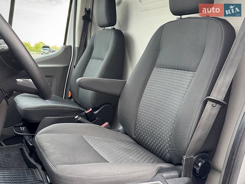 Вантажний фургон Ford Transit 2021 в Києві