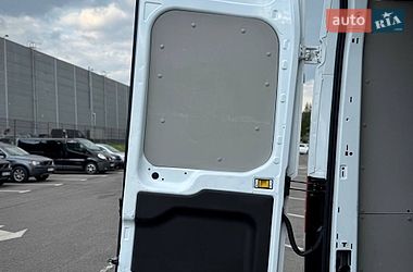 Вантажний фургон Ford Transit 2021 в Києві