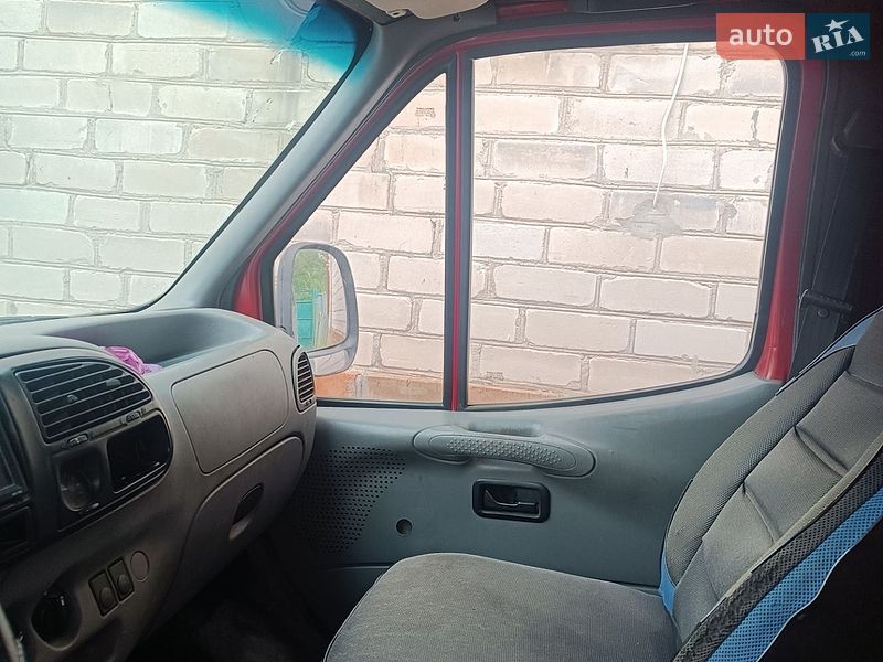 Мінівен Ford Transit 1997 в Дніпрі