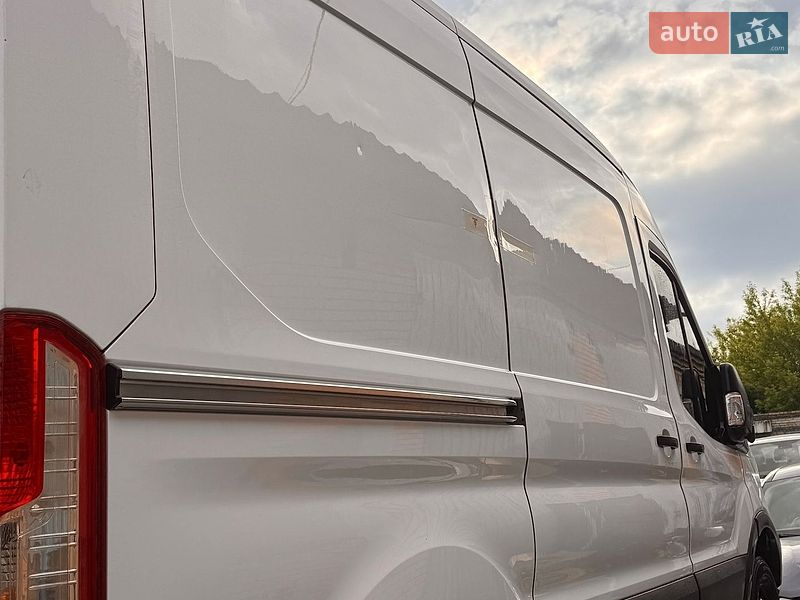 Грузовой фургон Ford Transit 2017 в Луцке фото 4 Грузовой фургон Ford Transit 2017 в Луцке