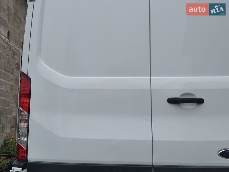 Грузовой фургон Ford Transit 2017 в Луцке фото 8 Грузовой фургон Ford Transit 2017 в Луцке