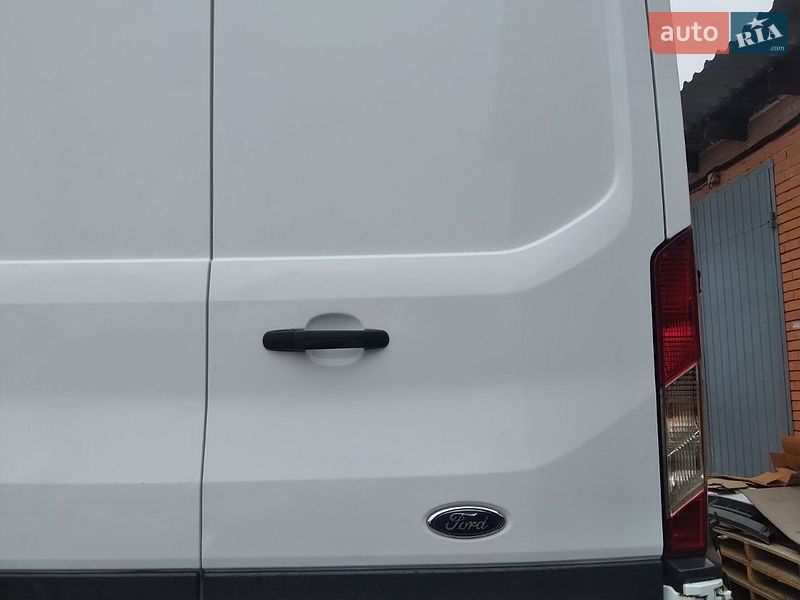 Грузовой фургон Ford Transit 2017 в Луцке фото 9 Грузовой фургон Ford Transit 2017 в Луцке