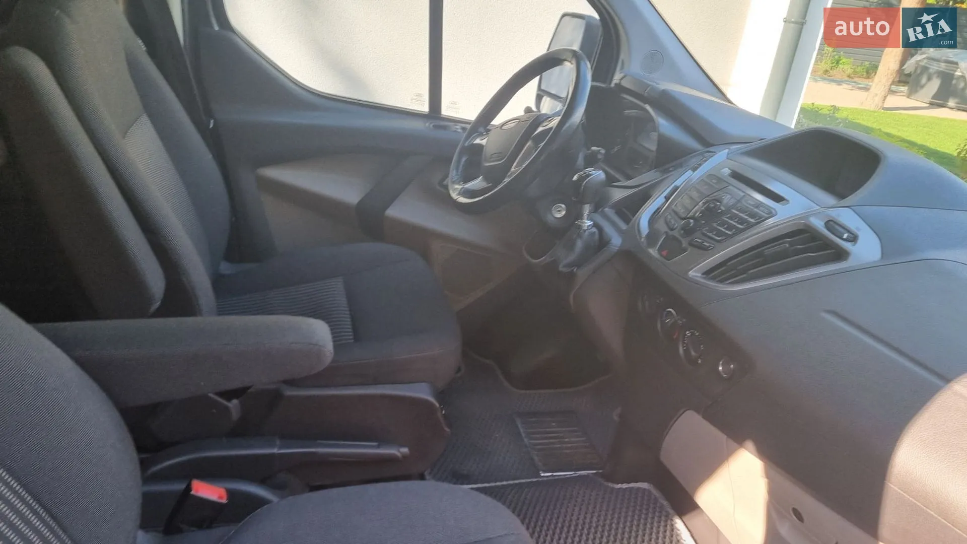 2017 Ford Transit Connect - мініатюра 5