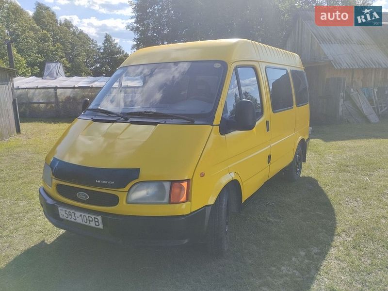 Минивэн Ford Transit 1995 в Рокитном