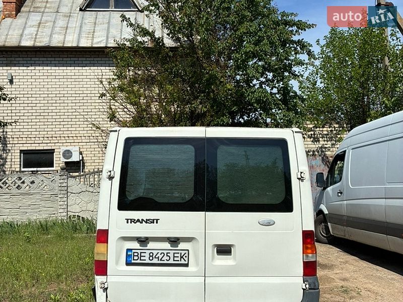 Грузовой фургон Ford Transit 2004 в Николаеве