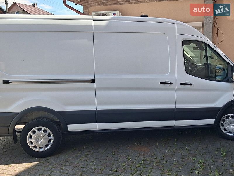 Грузовой фургон Ford Transit 2019 в Коломые