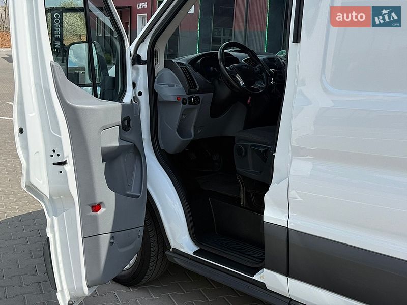 Вантажний фургон Ford Transit 2018 в Дубні фото 38 Вантажний фургон Ford Transit 2018 в Дубні