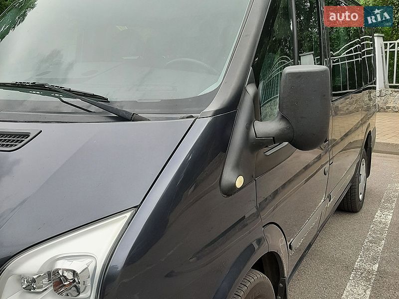 Вантажопасажирський фургон Ford Transit 2010 в Полтаві