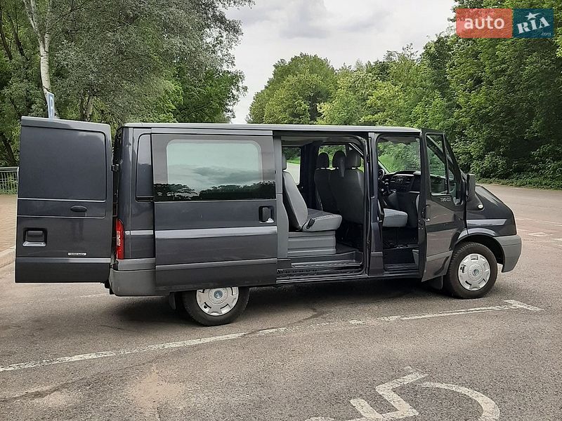 Вантажопасажирський фургон Ford Transit 2010 в Полтаві