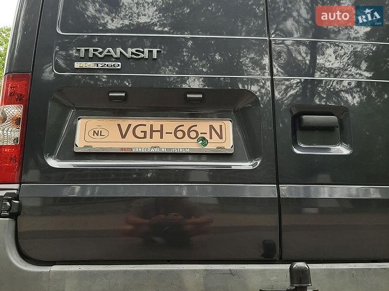 Вантажопасажирський фургон Ford Transit 2010 в Полтаві
