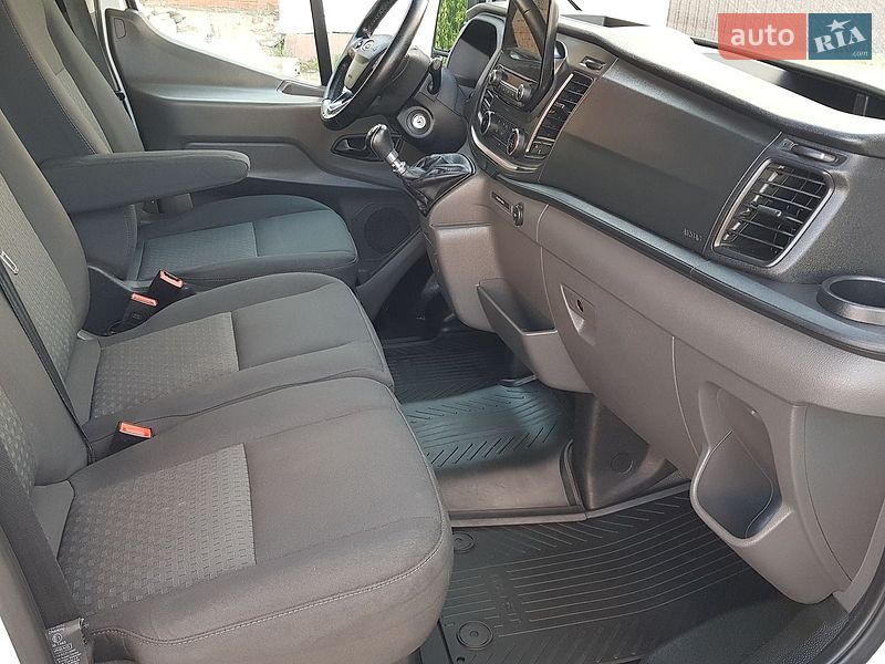 Вантажний фургон Ford Transit 2021 в Вінниці