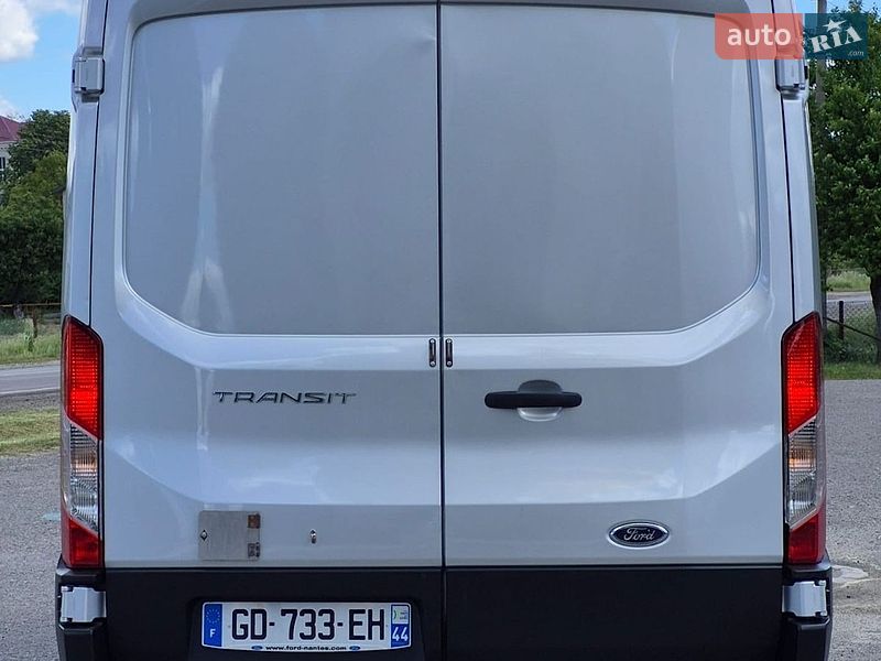 Вантажний фургон Ford Transit 2021 в Дубні