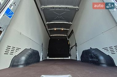 Вантажний фургон Ford Transit 2021 в Дубні
