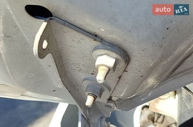 Вантажний фургон Ford Transit 2015 в Кореці