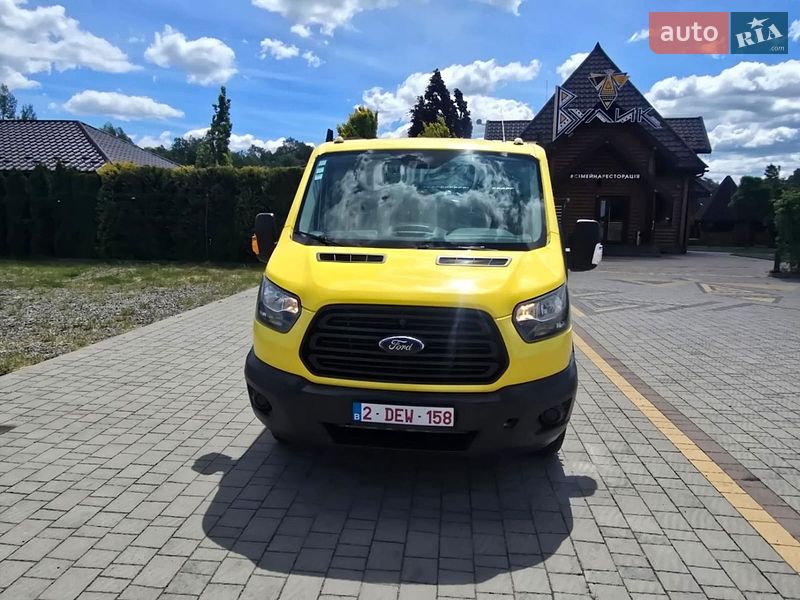 Борт Ford Transit 2017 в Стрию
