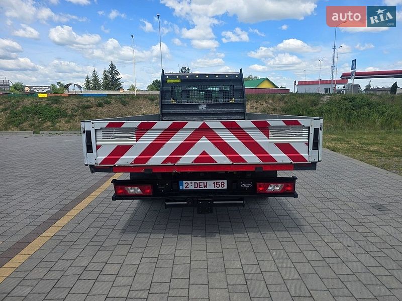 Борт Ford Transit 2017 в Стрию