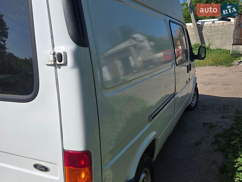 Минивэн Ford Transit 1998 в Первомайске