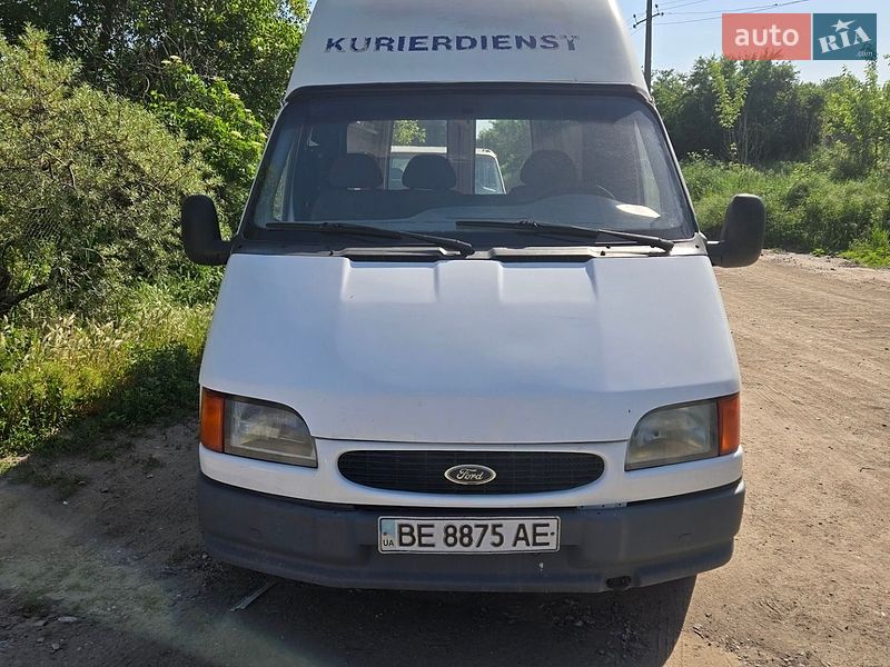 Минивэн Ford Transit 1998 в Первомайске