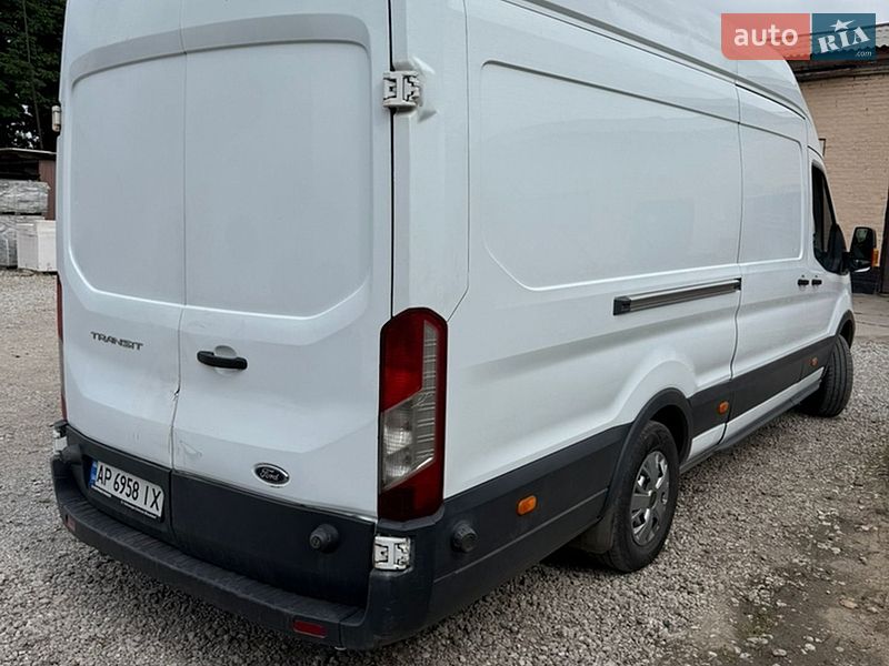 Грузовой фургон Ford Transit 2015 в Запорожье