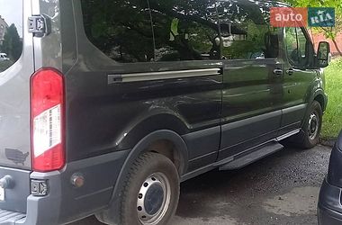Пригородный автобус Ford Transit 2015 в Калуше