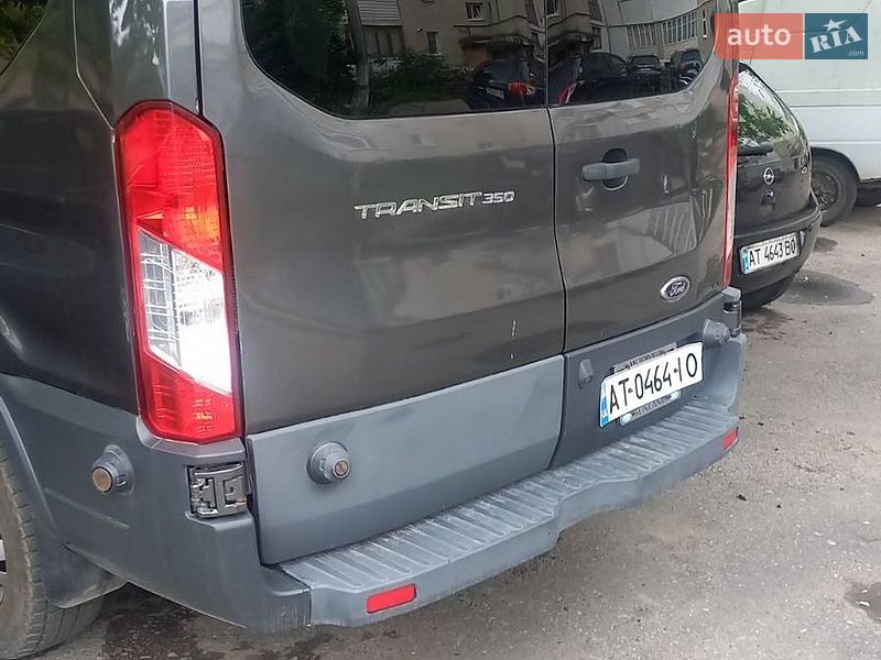 Пригородный автобус Ford Transit 2015 в Калуше