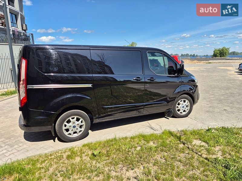 Грузовой фургон Ford Transit 2013 в Черкассах