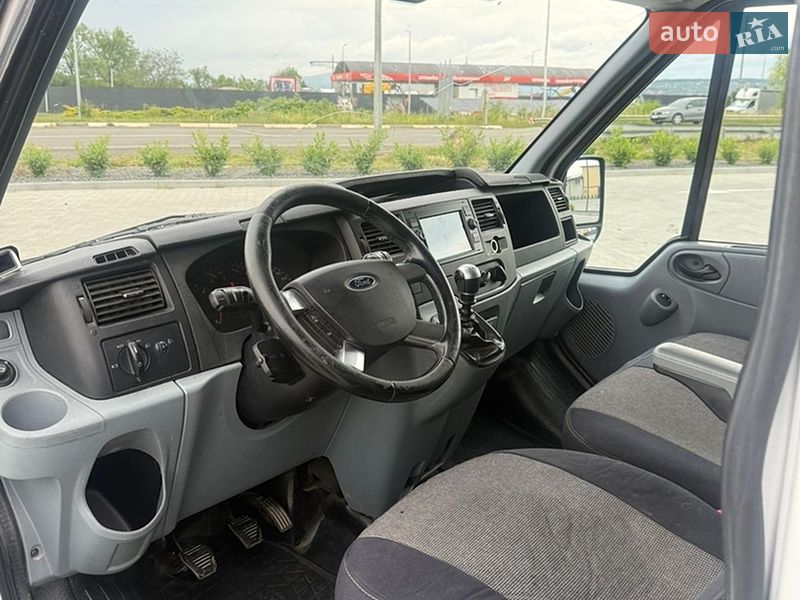 Вантажний фургон Ford Transit 2012 в Ужгороді фото 9 Вантажний фургон Ford Transit 2012 в Ужгороді