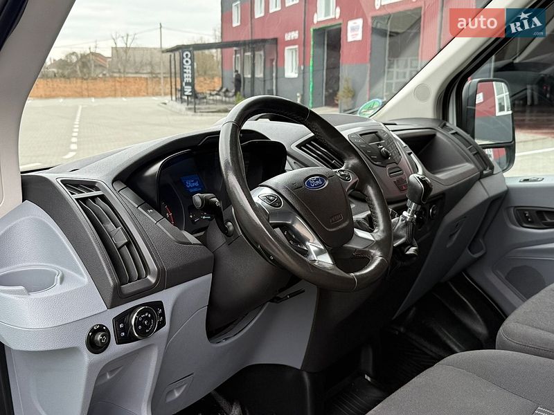 Грузовой фургон Ford Transit 2018 в Дубно
