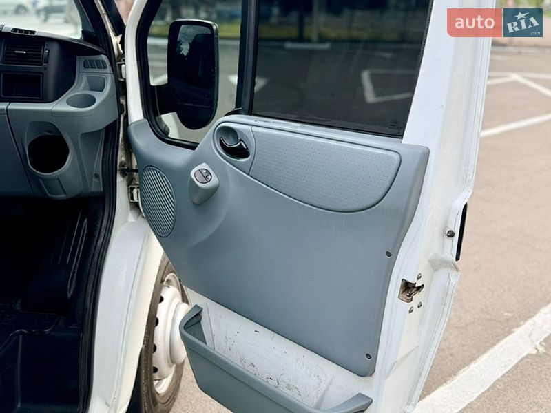 Грузовой фургон Ford Transit 2011 в Одессе