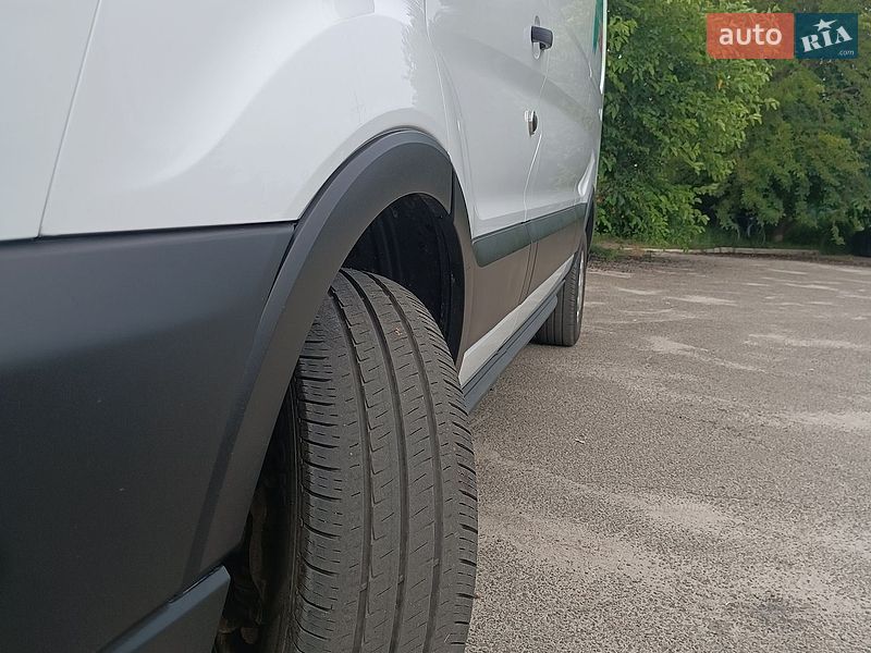 Вантажний фургон Ford Transit 2020 в Броварах