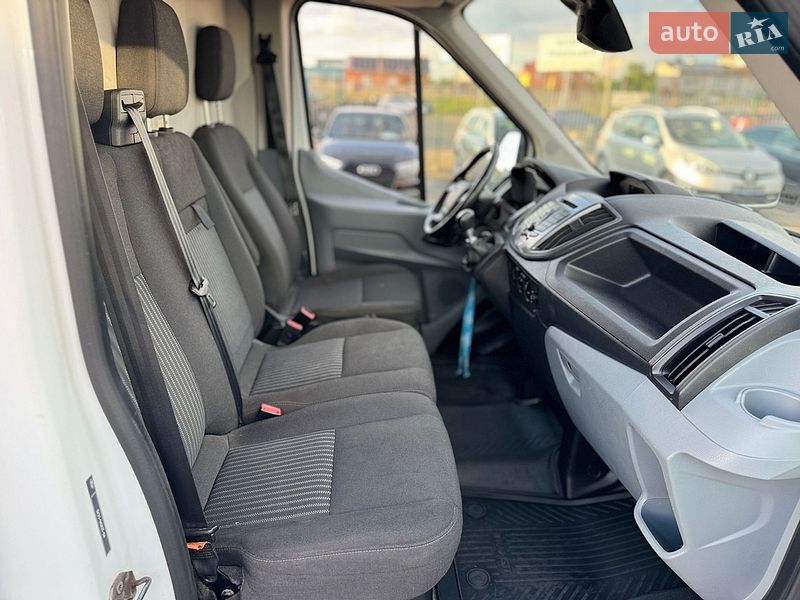 Вантажний фургон Ford Transit 2019 в Києві