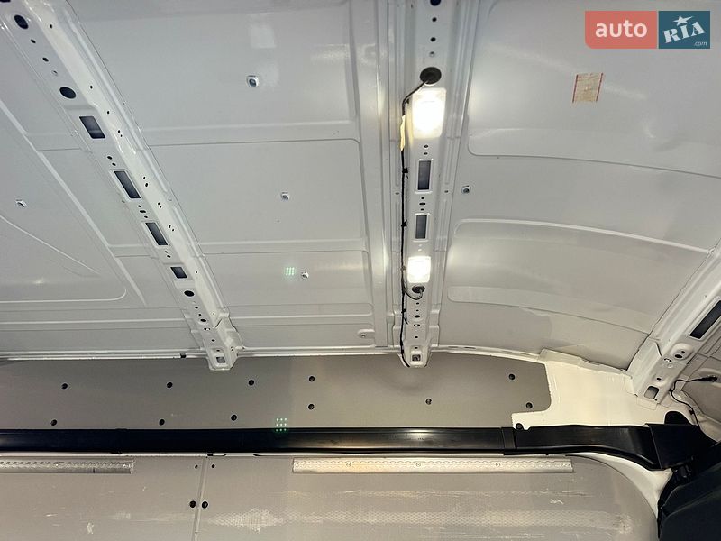 Вантажний фургон Ford Transit 2019 в Києві