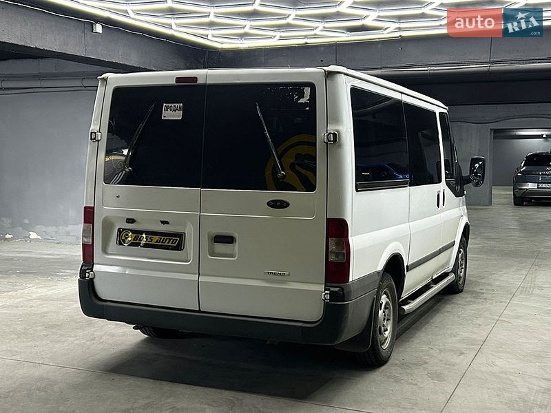 Мінівен Ford Transit 2011 в Чернівцях фото 9 Мінівен Ford Transit 2011 в Чернівцях