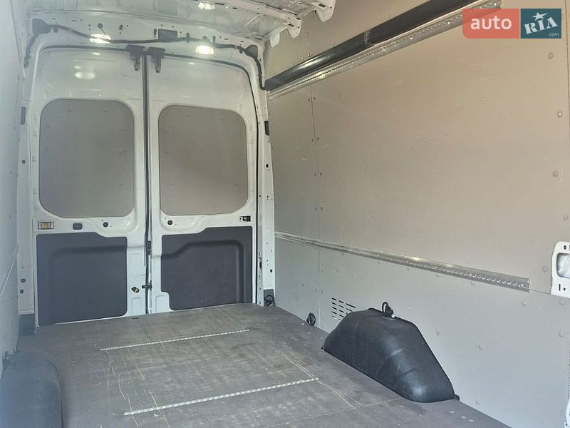Микроавтобус грузовой (до 3,5т) Ford Transit 2021 в Ковеле