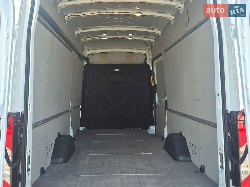Микроавтобус грузовой (до 3,5т) Ford Transit 2021 в Ковеле