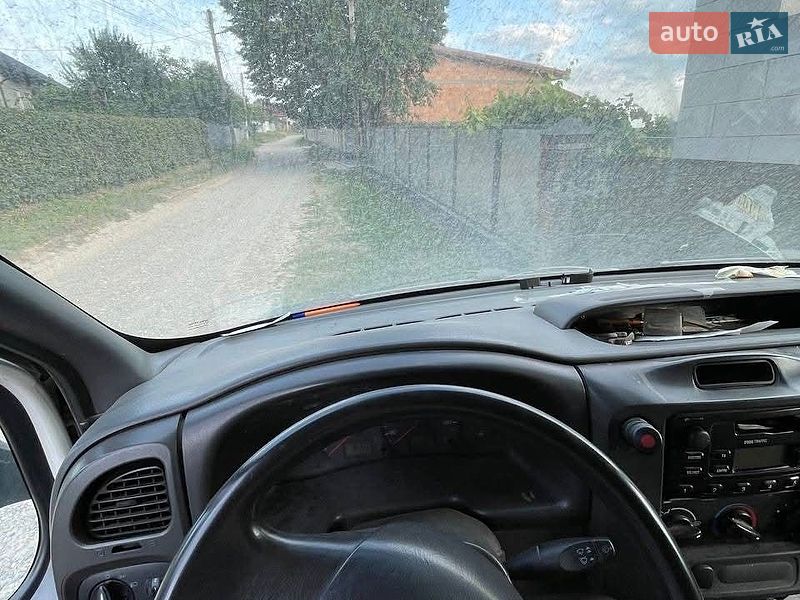 Микроавтобус грузовой (до 3,5т) Ford Transit 2005 в Черновцах