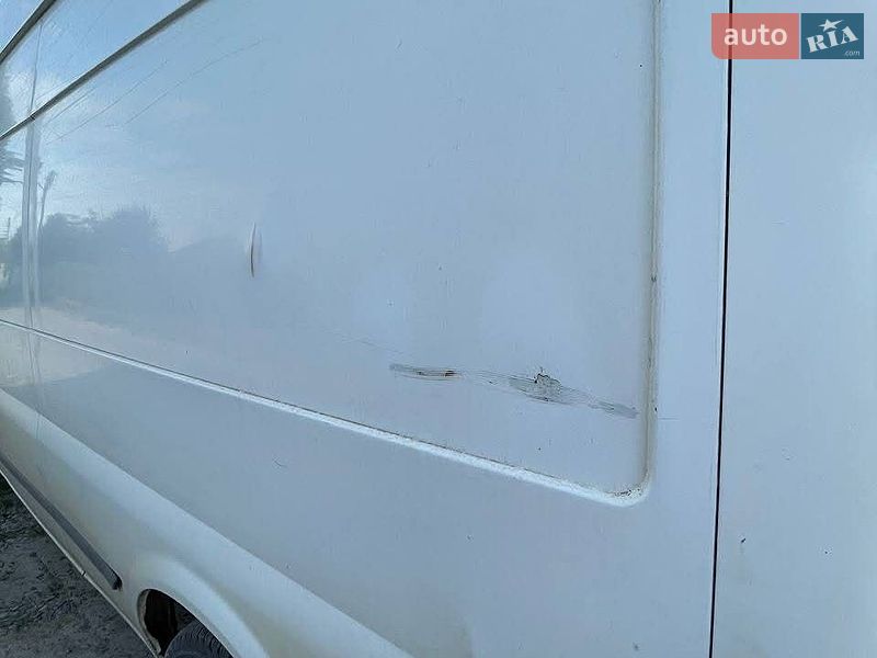 Микроавтобус грузовой (до 3,5т) Ford Transit 2005 в Черновцах