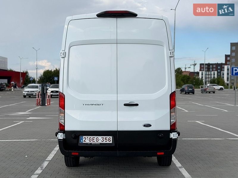 Вантажний фургон Ford Transit 2020 в Ірпені
