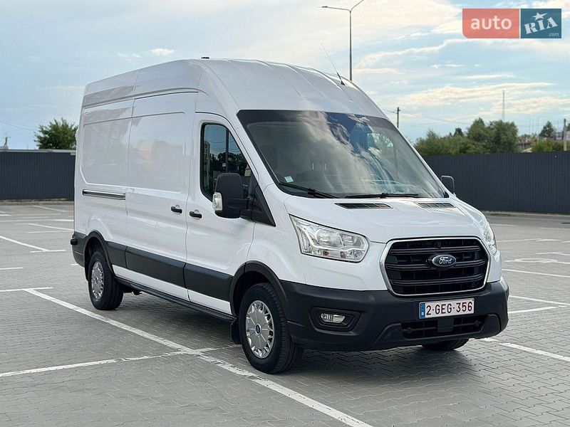 Вантажний фургон Ford Transit 2020 в Ірпені